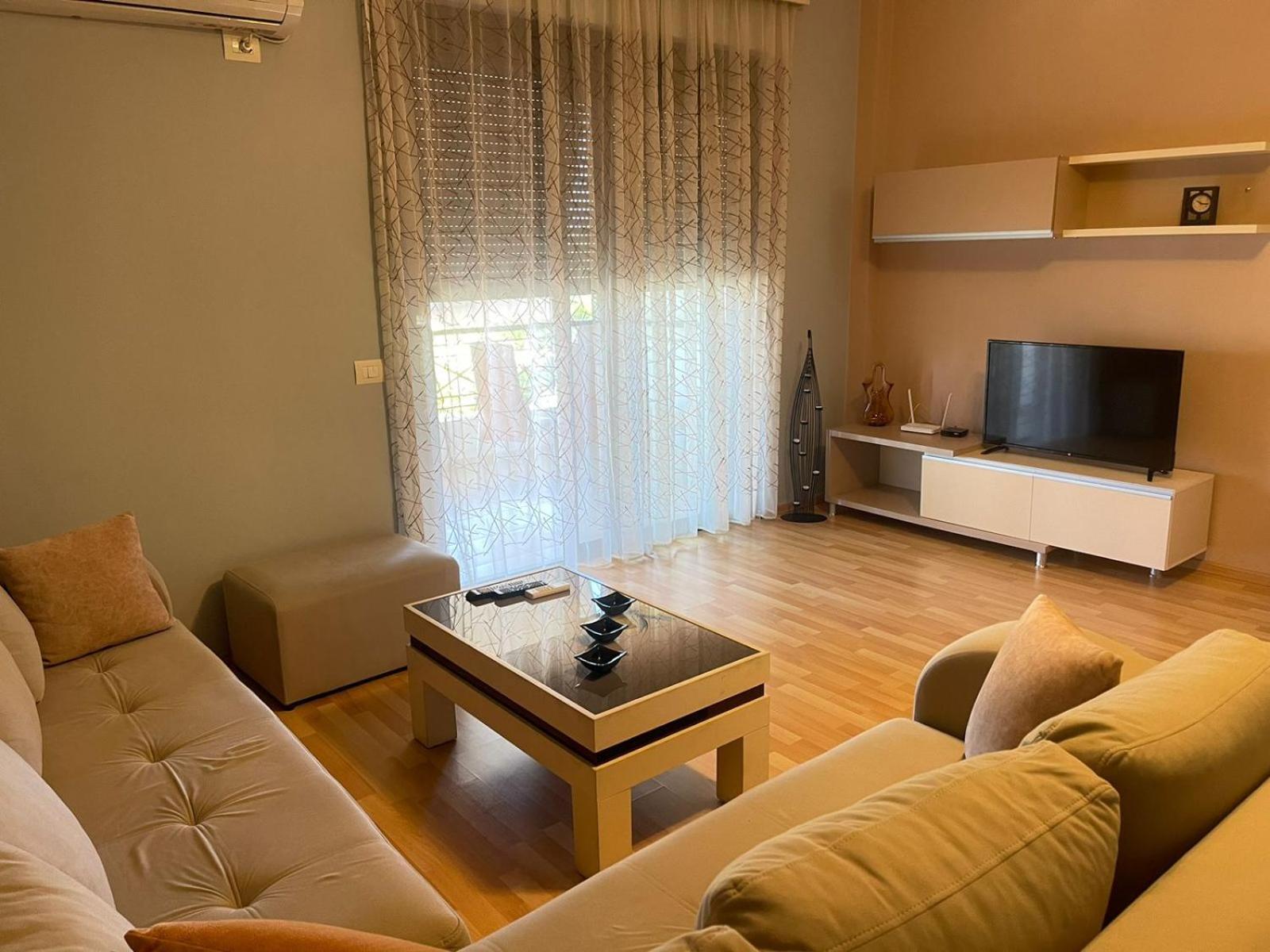 Xhemi'S Apartment Sarande Luaran gambar